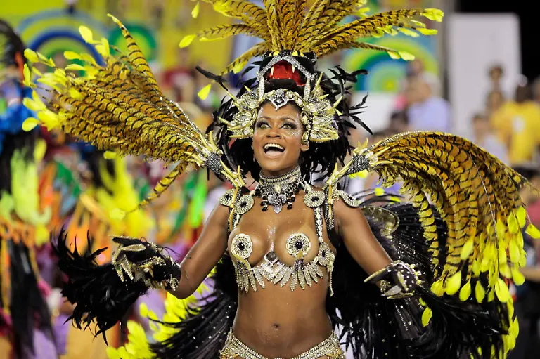 2012-02-20T081348Z-01-RIO537-RTRMDNP-3-BRAZIL-CARNIVAL-JPG8564053127899790948