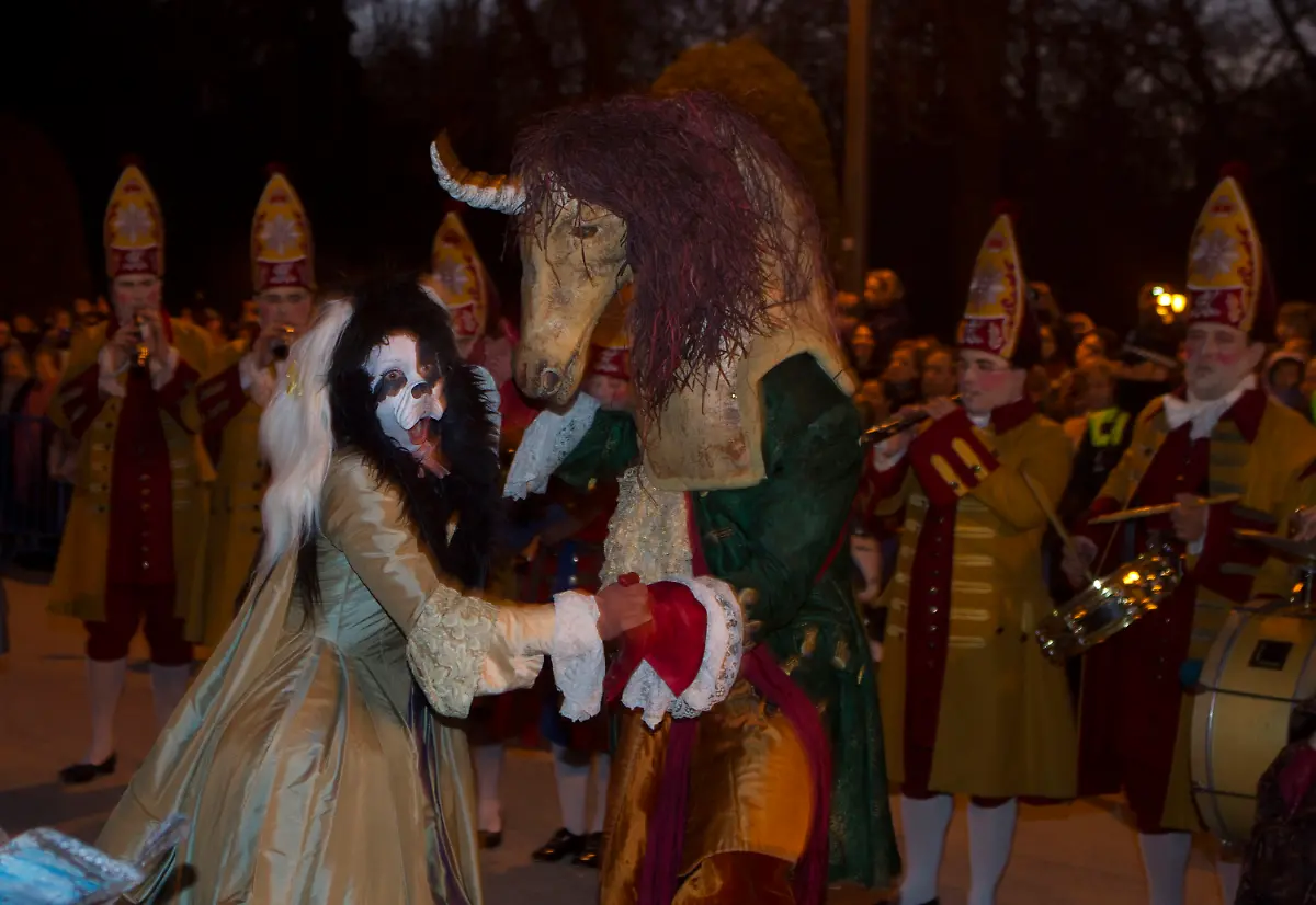 DAB0302-20120219-jpg442991659817967358