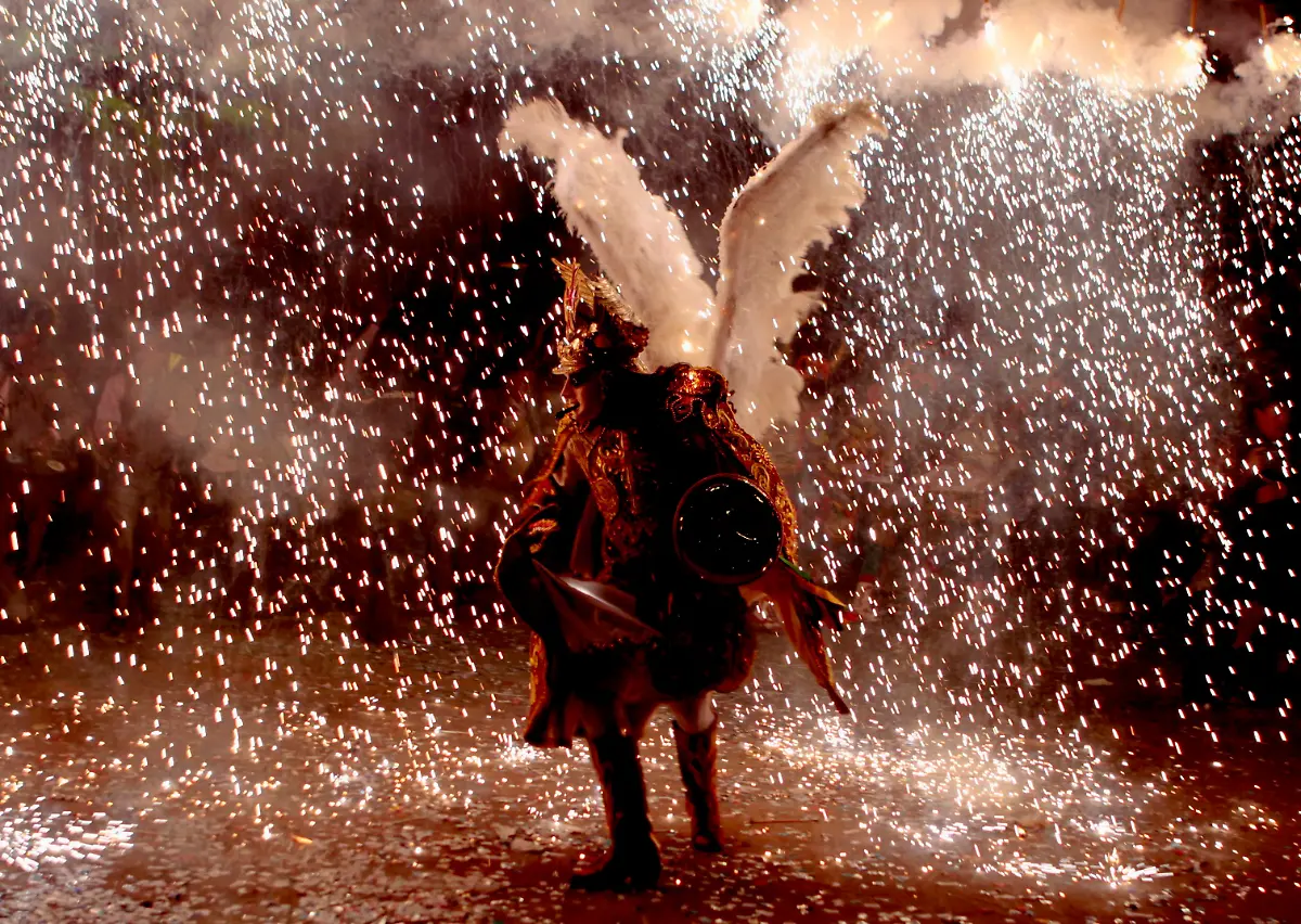 2012-02-19T024158Z-01-DMM24-RTRMDNP-3-BOLIVIA-JPG2940460083201854972