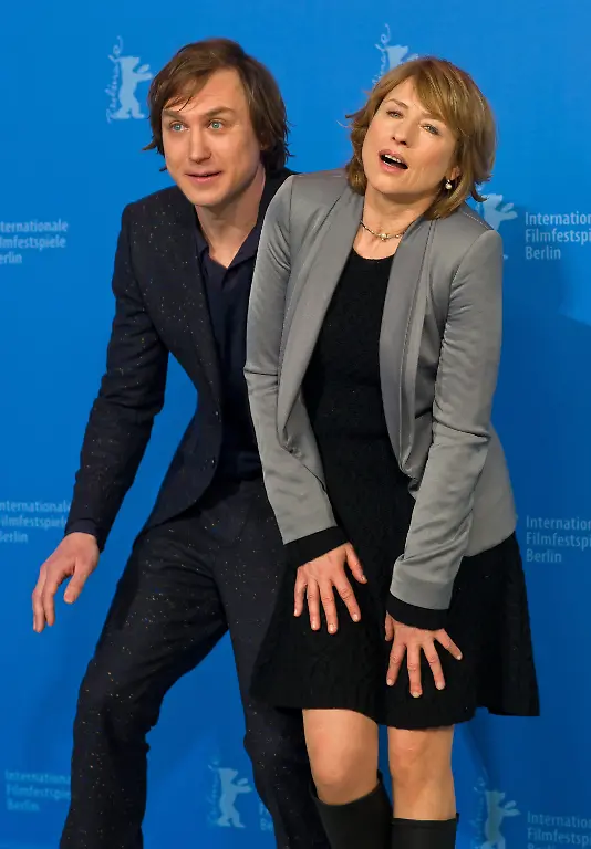 331p0509-jpg4810439329628091042