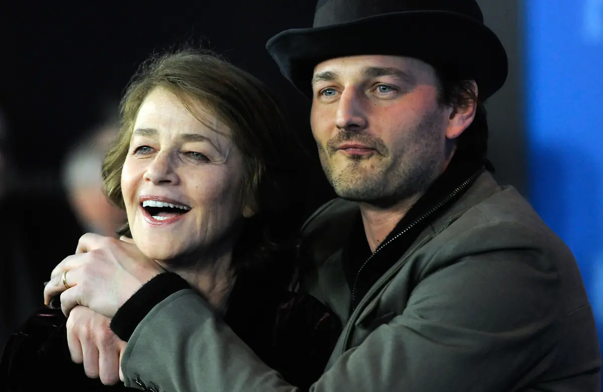 330k5724-jpg5444648397322010539