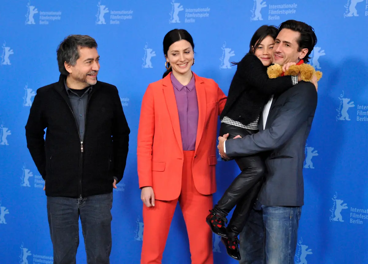 2012-02-11T173744Z-01-RSS11-RTRMDNP-3-BERLINALE-COMPETITION-JPG4274705991718624227