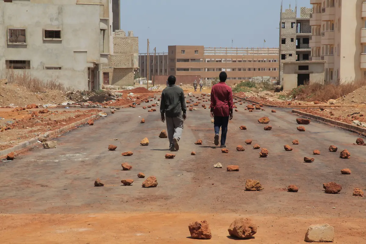 32y50050-jpg5747576045335230303