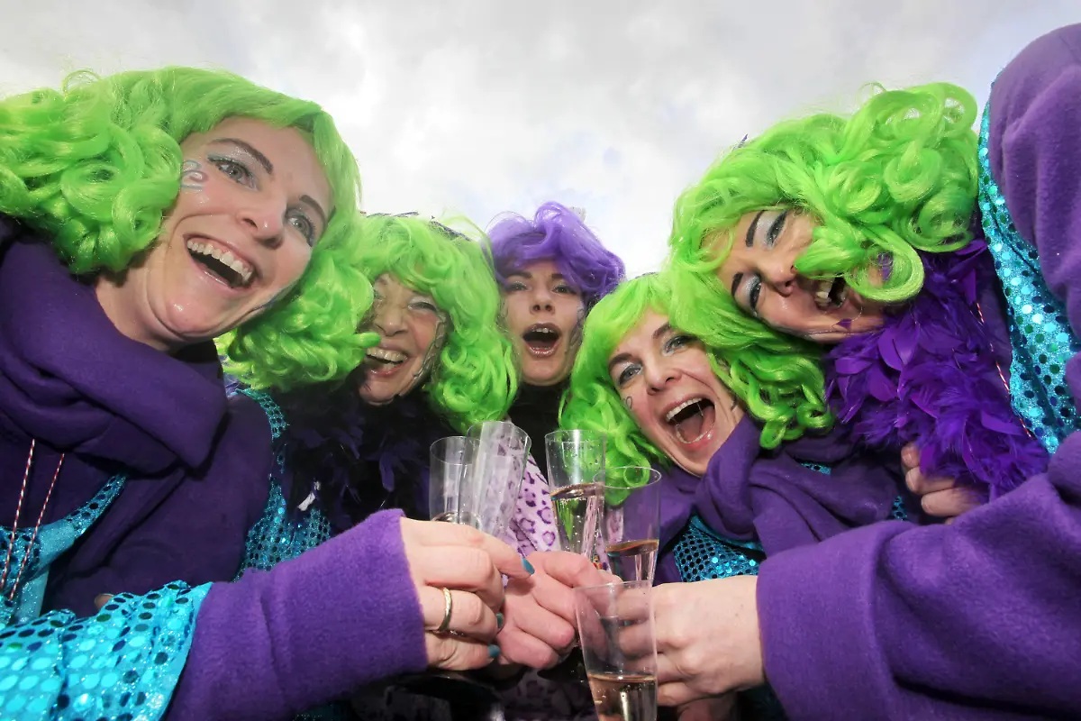 33312447-jpg4689771945225255293