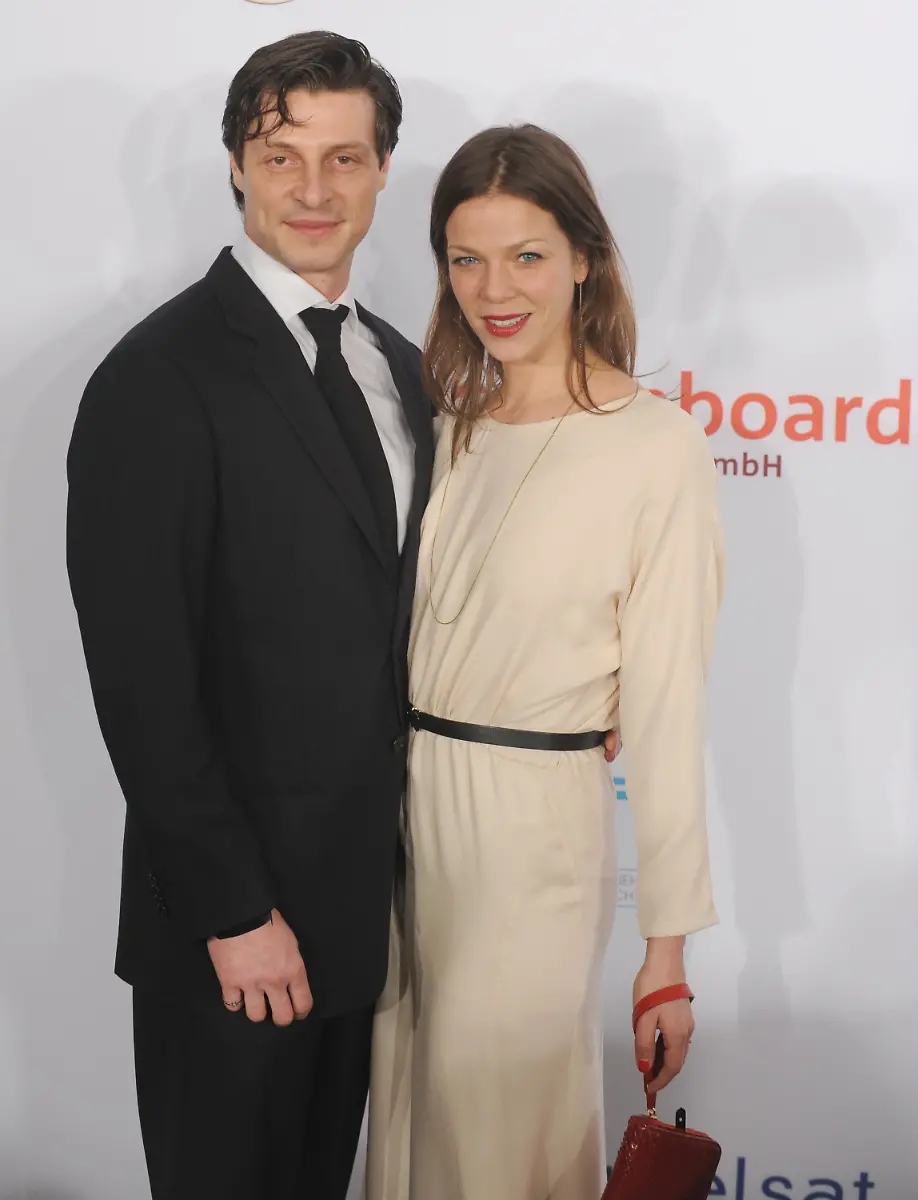 32zw1018-jpg5950400181673430813