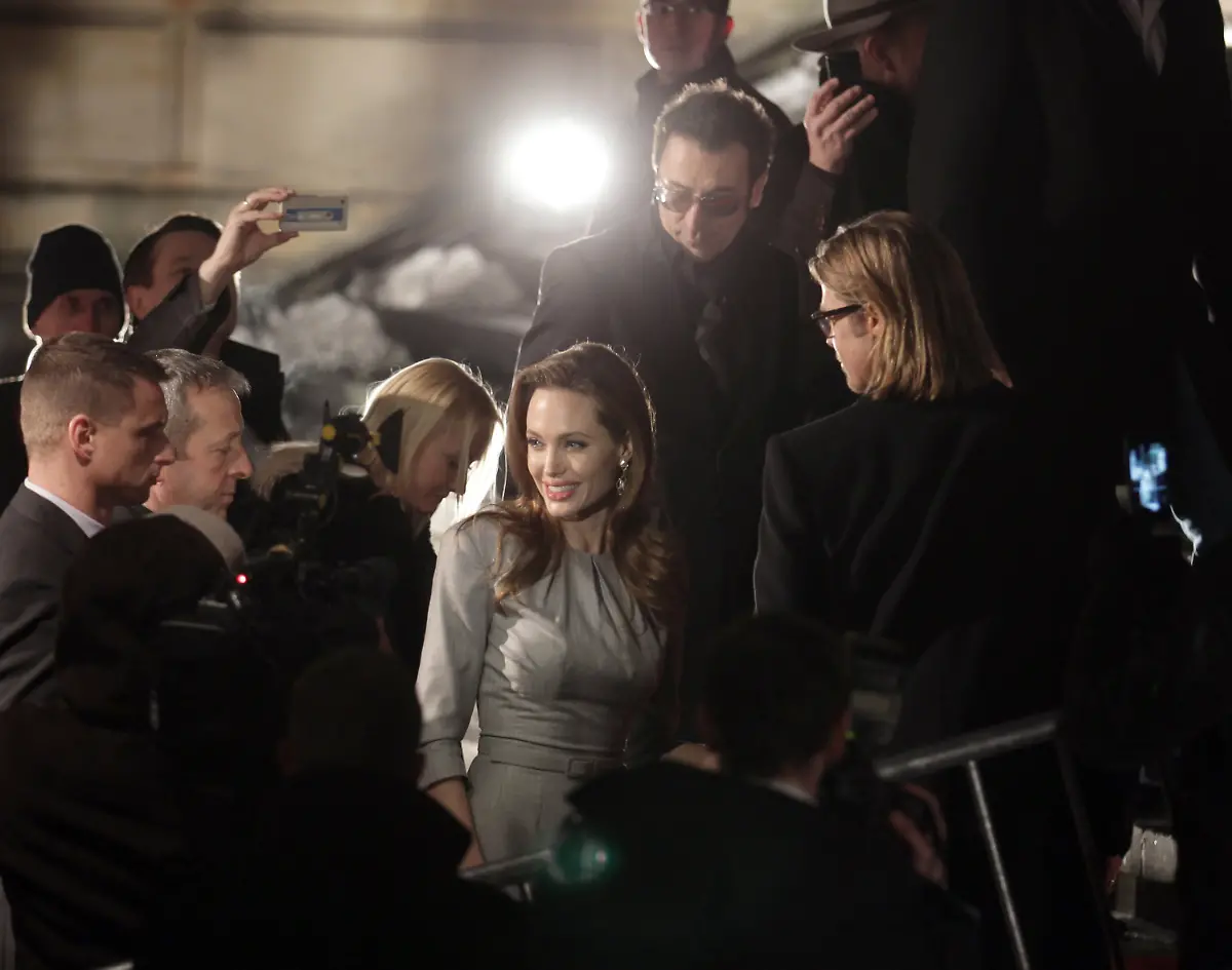 33173404-jpg6061591158874829796