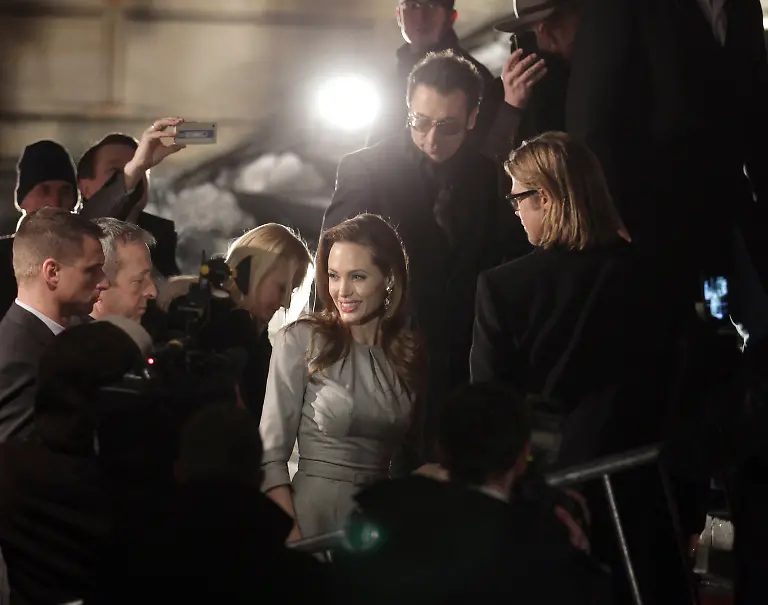 33173404-jpg6061591158874829796