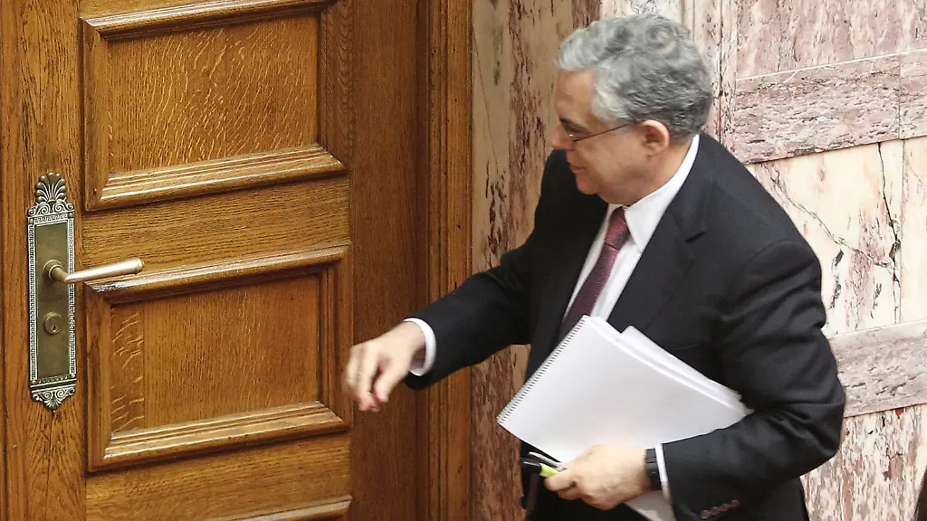 330m2646-jpg6437896150834468679