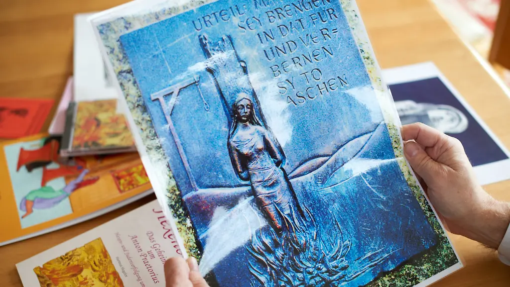 32yx1404-jpg659896089572605012