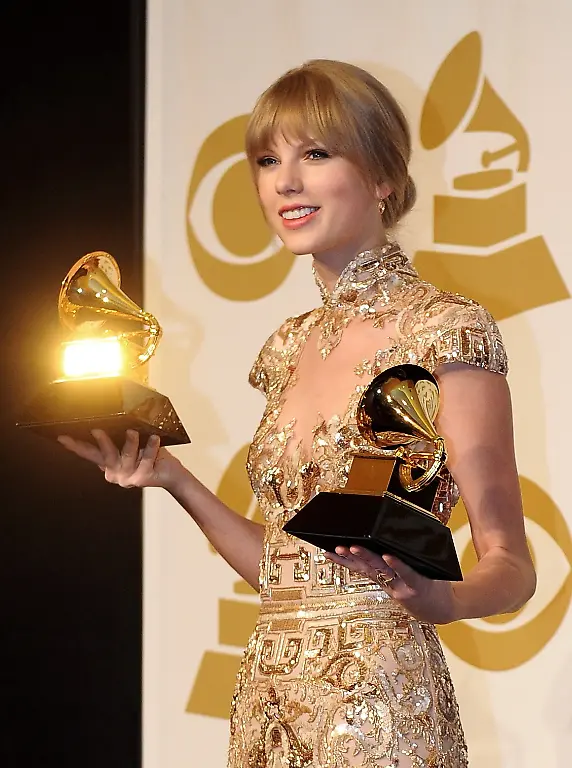 330v1319-jpg6110485347093049867