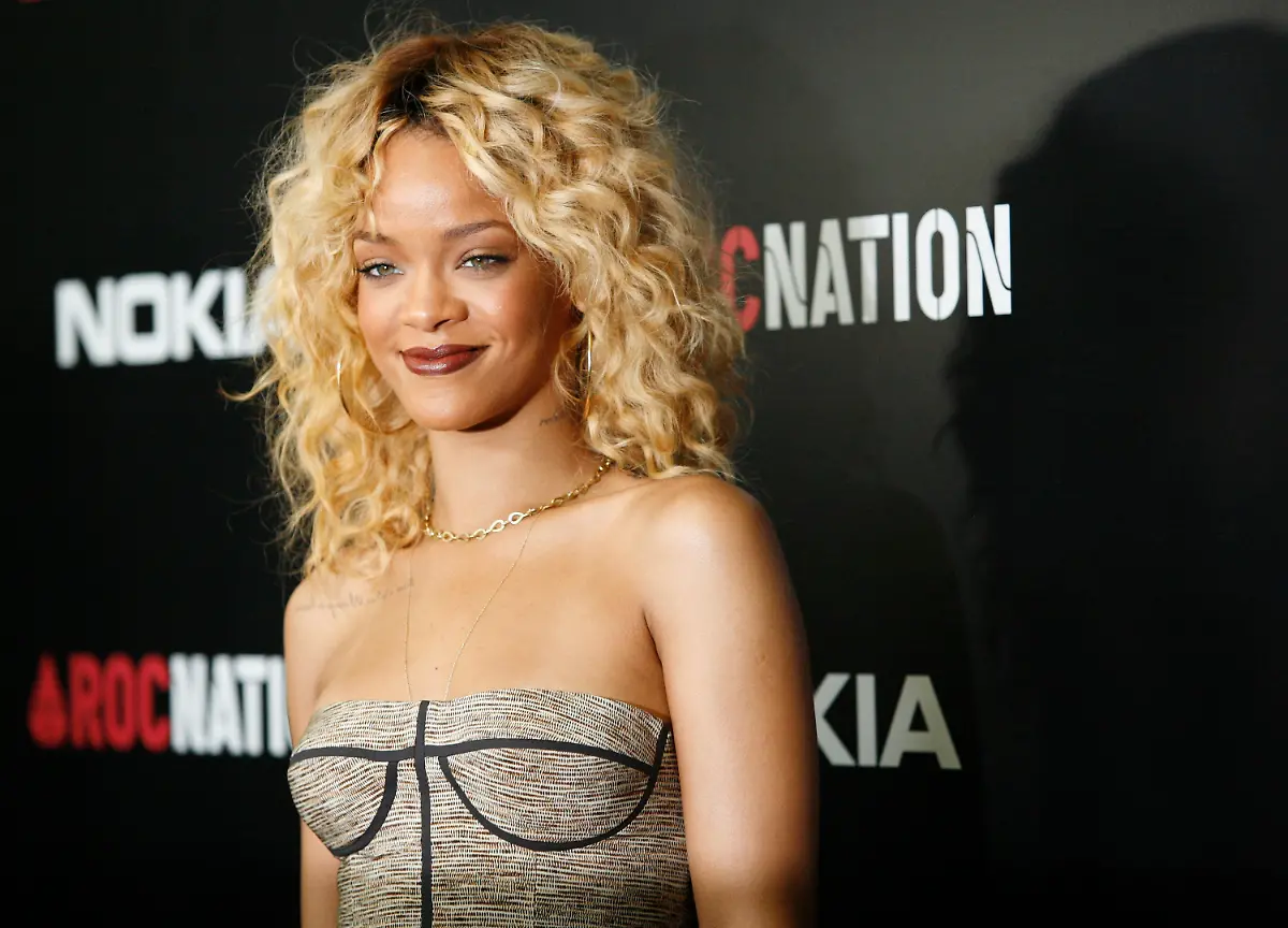 2012-02-12T063812Z-01-LAA01-RTRMDNP-3-USA-JPG3103058881946371012