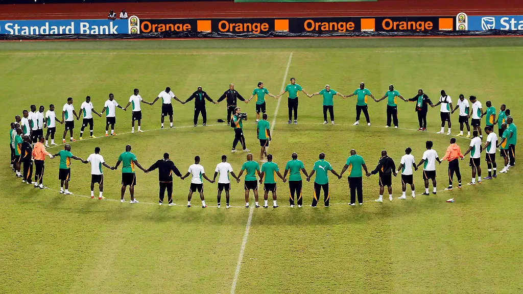 2012-02-07T200338Z-01-AFR106-RTRMDNP-3-SOCCER-NATIONS-JPG1217939056088994167