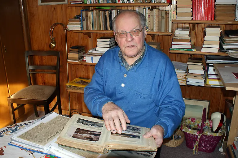 32y50040-jpg7759555950290916243