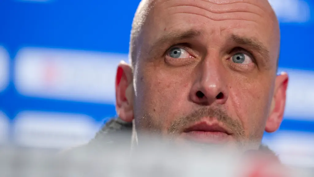 32xx5810-jpg5069687666821217430