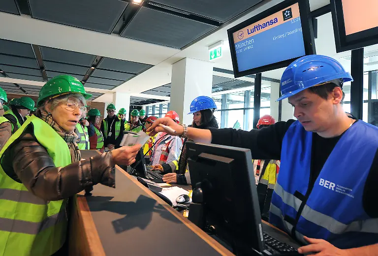 32x13910-jpg2878141899263849903