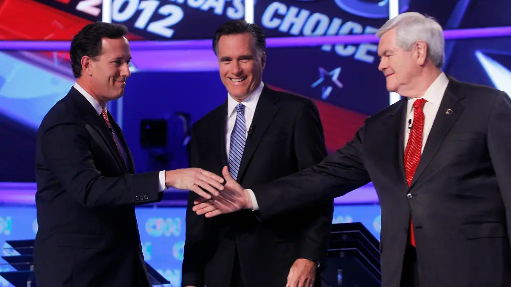 Seltene-Einmuetigkeit-So-lange-Santorum-li-und-Gingrich-re-im-Rennen-bleiben-freut-sich-Romney
