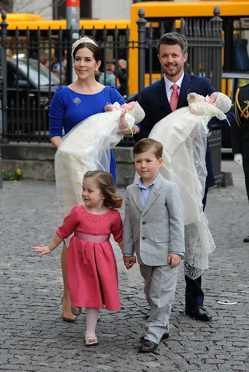 32ut0246-jpg5102363971718228377