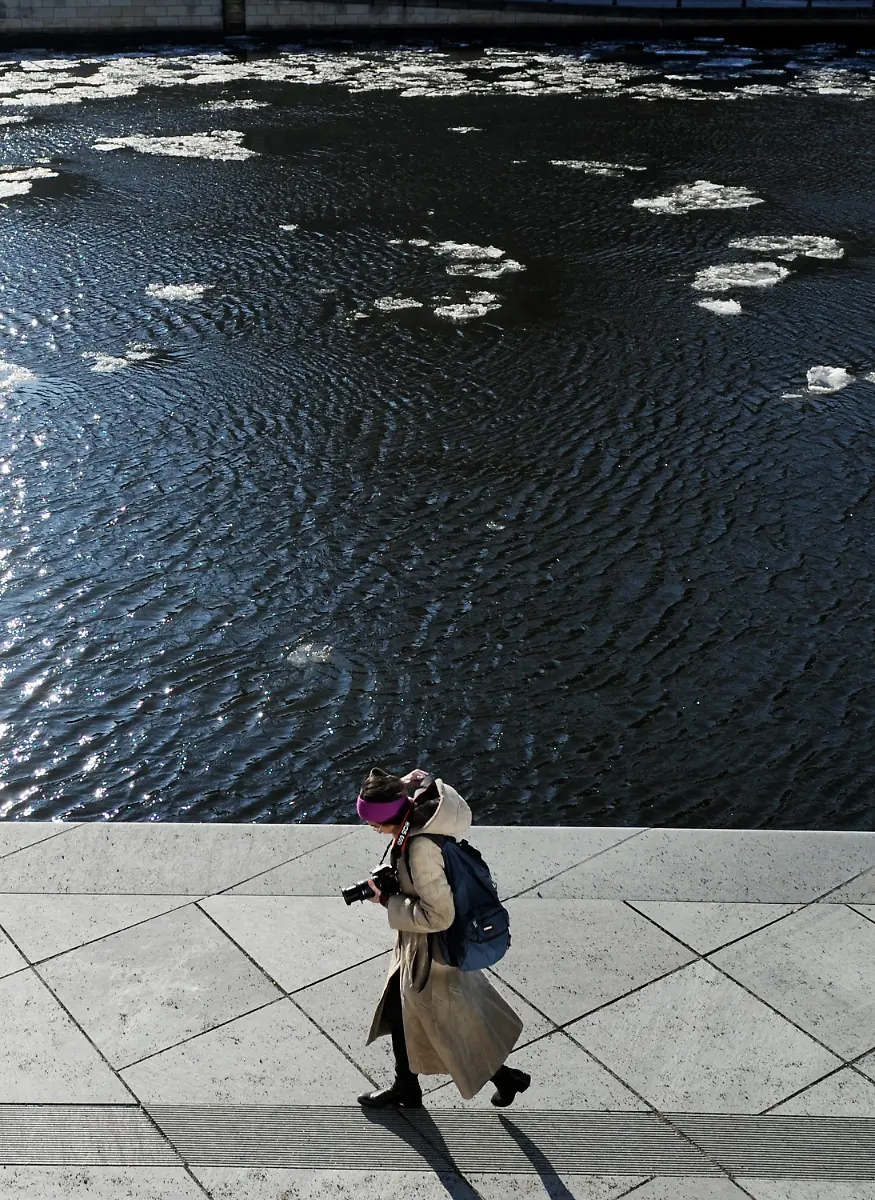 32t21906-jpg218884423599704824