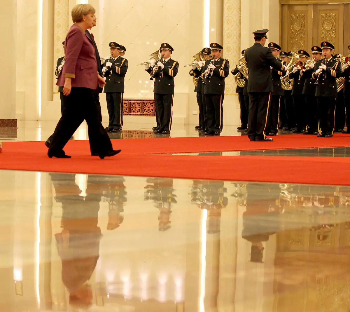 32tm4915-jpg5395945208746930445