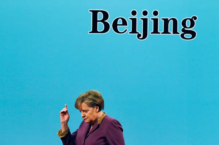 2012-02-02T045033Z-01-CB10-RTRMDNP-3-GERMANY-CHINA-JPG8082841130283304644