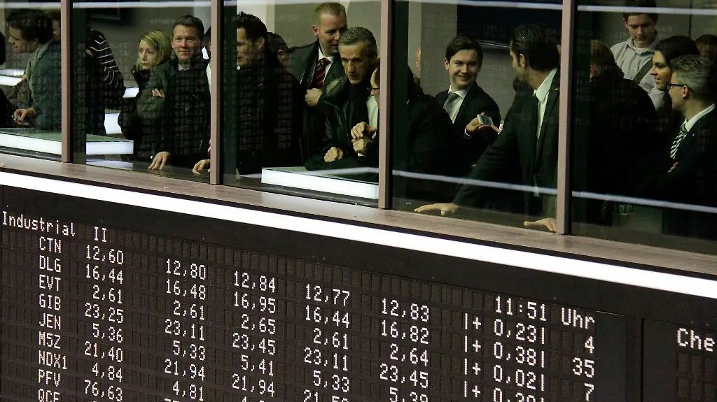 2012-01-26T105810Z-01-BER602-RTRMDNP-3-GERMANY-JPG6116297833512563440