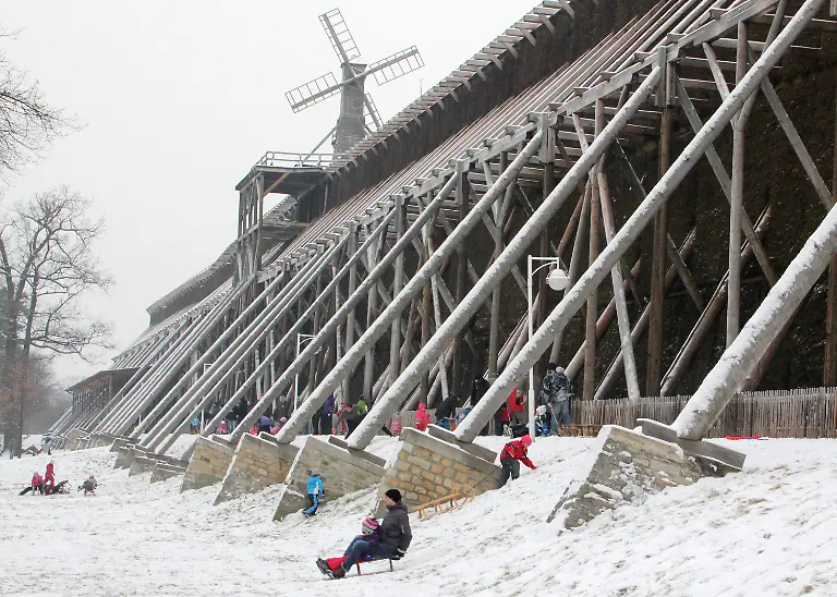 32r23337-jpg6067188306974369233