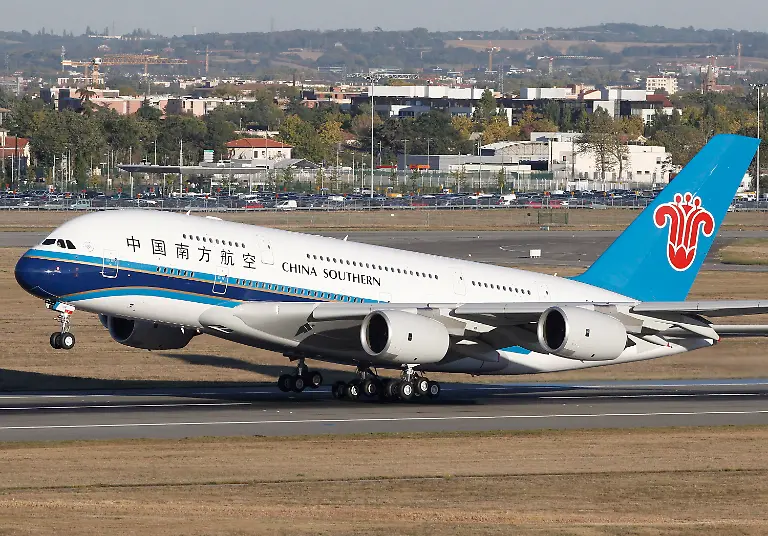 32l70222-jpg4146763830841775080