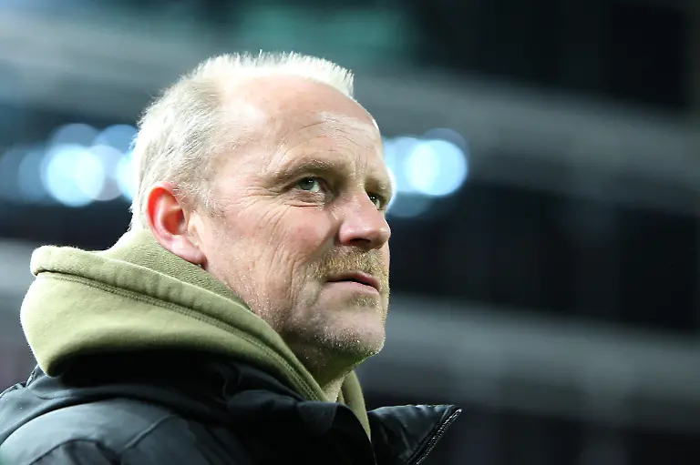 1327168266-jpg1001346576266778172