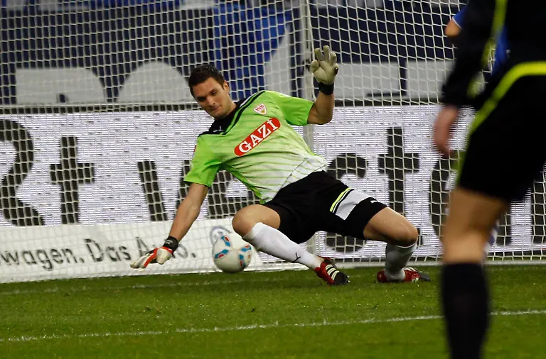 2012-01-21T145110Z-01-INA02-RTRMDNP-3-SOCCER-GERMANY-JPG1462819599837874764