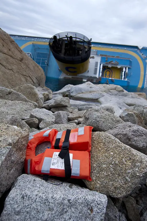 32ij5643-jpg4121780161442600091