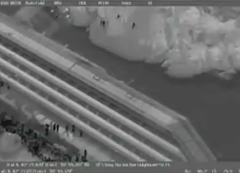 2012-01-17T125648Z-01-ROM104-RTRMDNP-3-ITALY-SHIP-JPG2013614462811882698