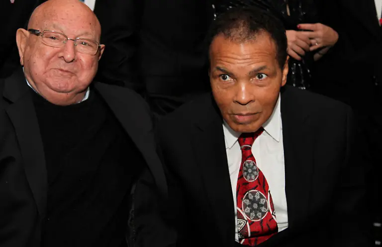 DAB1094-20120115-jpg332620188583117975