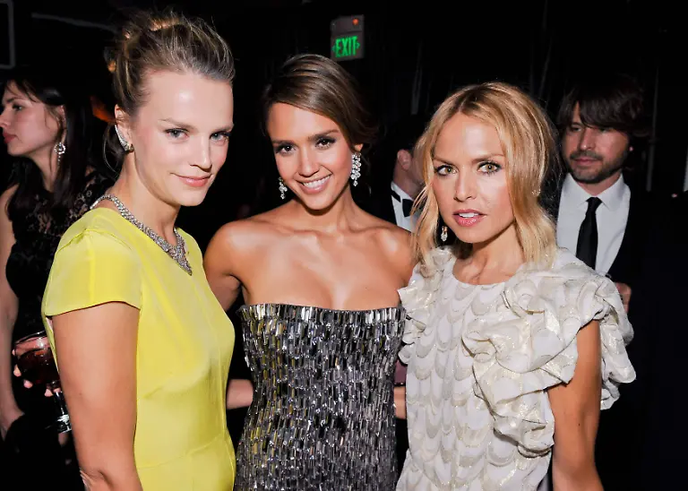 2012-01-16T112000Z-01-BEV728-RTRMDNP-3-GOLDENGLOBES-JPG9065994393786719188