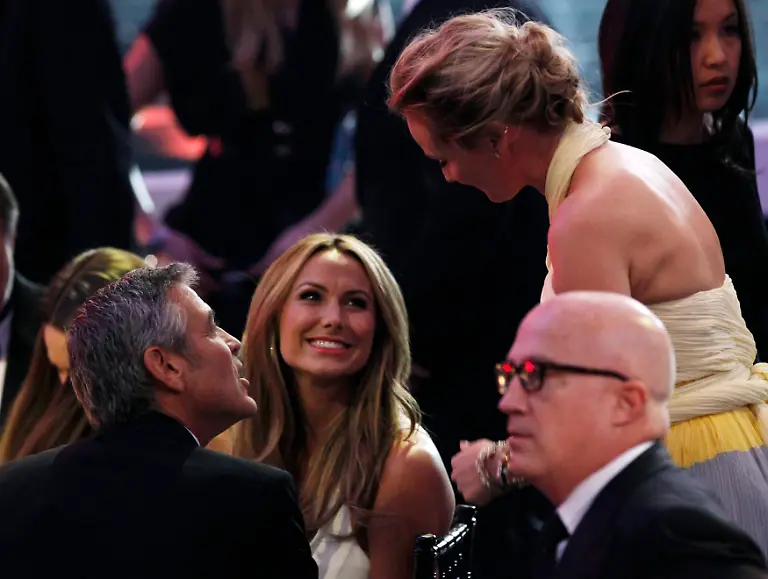 2012-01-13T023410Z-01-LOA442-RTRMDNP-3-CRITICSCHOICE-SHOW-JPG2967863230589030587