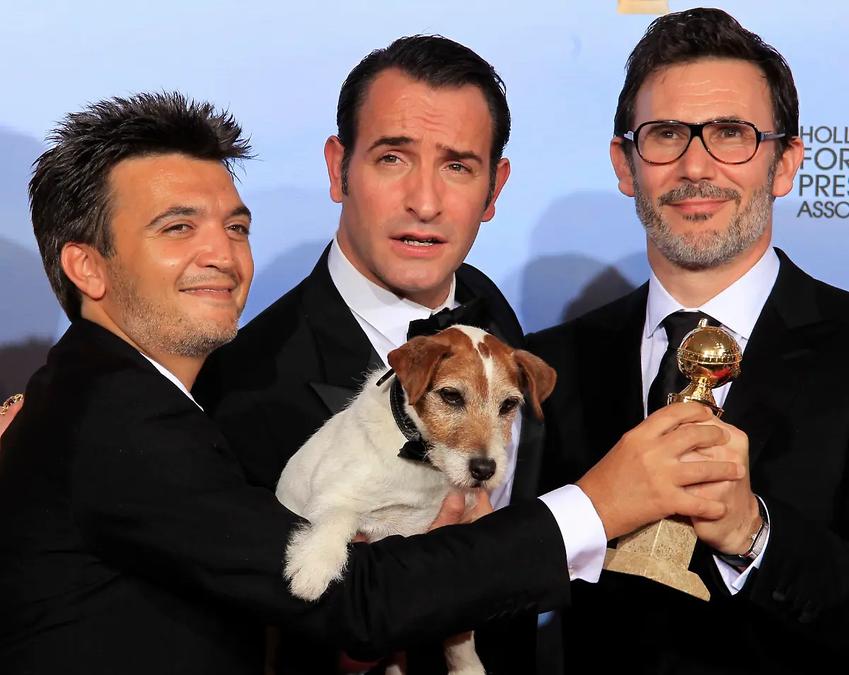 2012-01-16T061434Z-01-BEV392-RTRMDNP-3-GOLDENGLOBES-JPG7462258451875315097