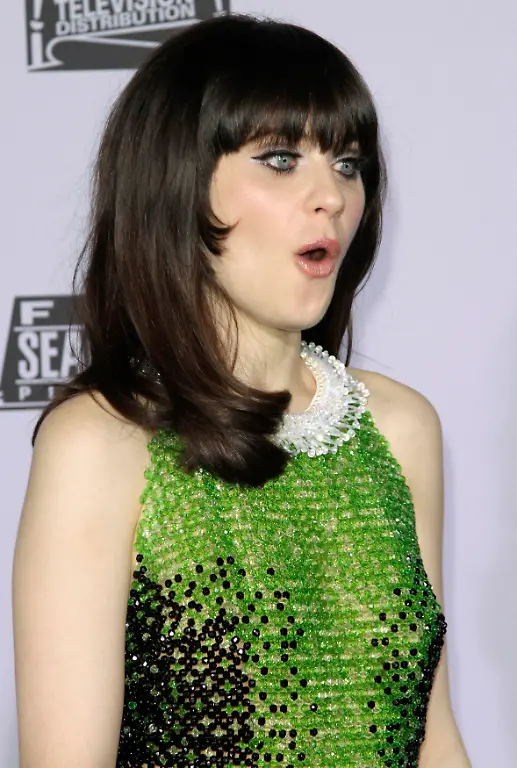 2012-01-16T073210Z-01-BEV819-RTRMDNP-3-GOLDENGLOBES-JPG8180907768989733229