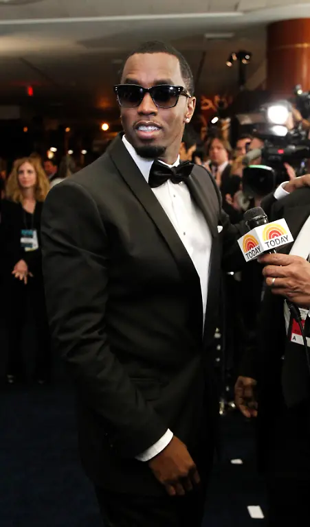 2012-01-16T073349Z-01-MA112-RTRMDNP-3-GOLDENGLOBES-JPG4685584831294394402