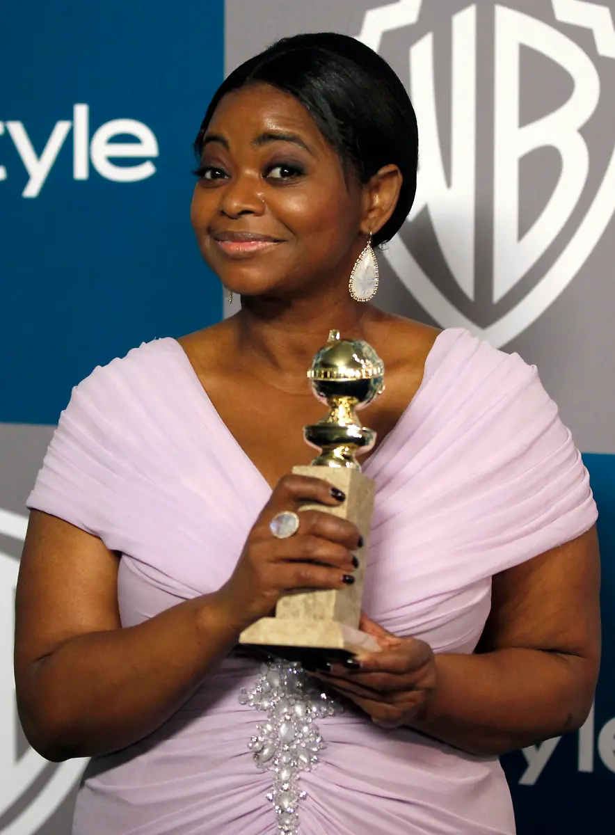 2012-01-16T072032Z-01-MA116-RTRMDNP-3-GOLDENGLOBES-JPG2157793966824996770