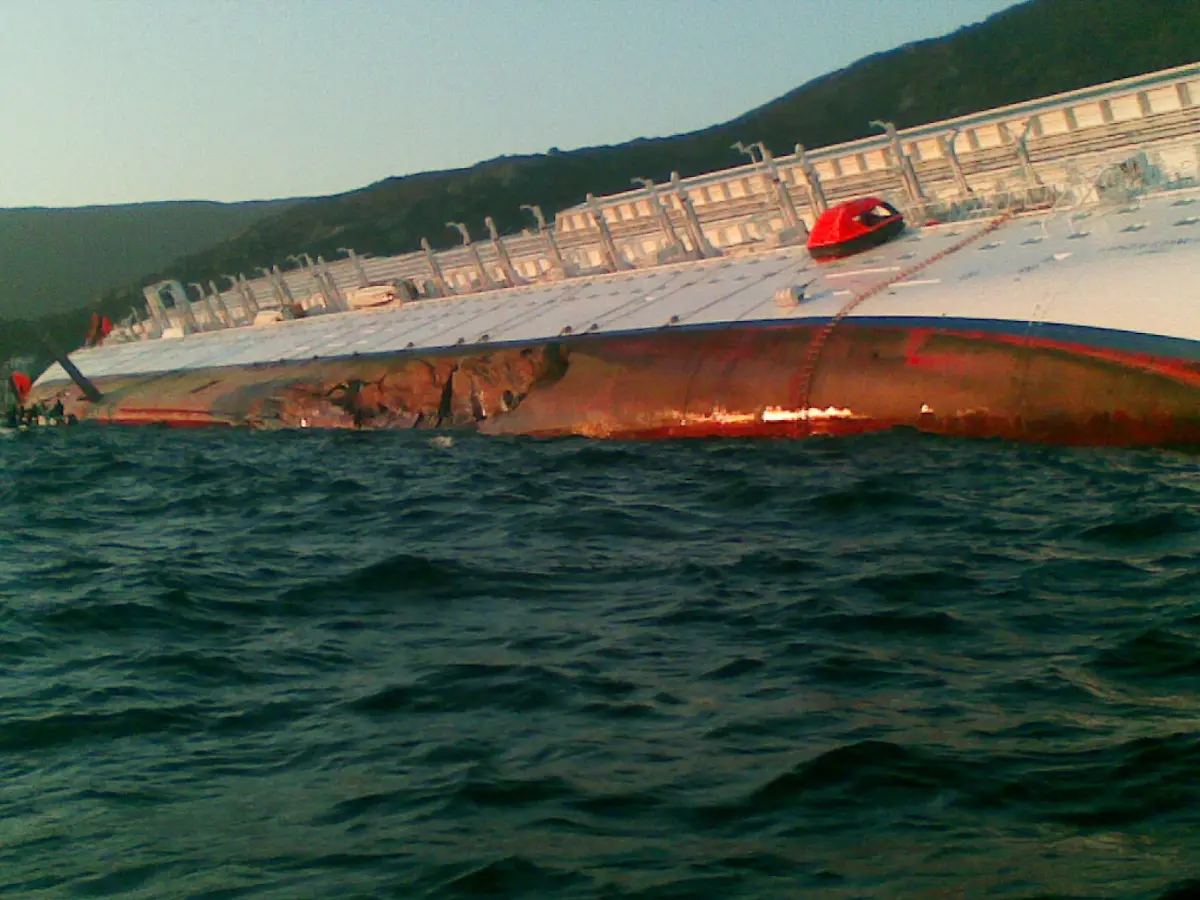 32h00915-jpg5790307218454906679