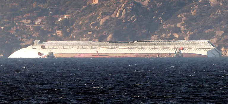 1326534358-jpg5992544209816696429