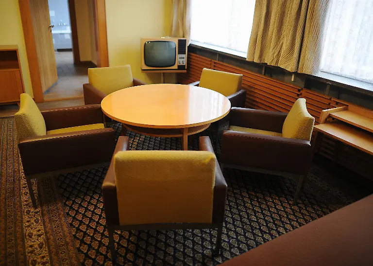 32f13208-jpg6873343796314113469