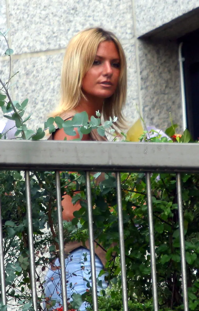 AP02073101030alexbest