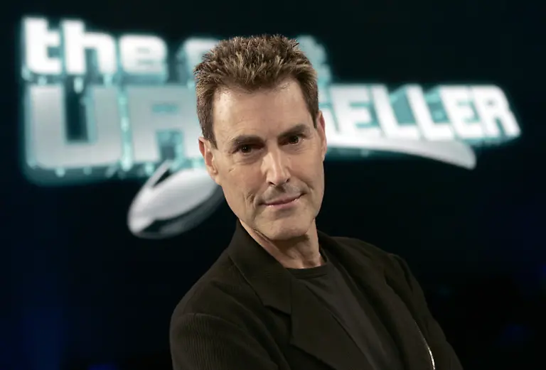 13854043Uri-Geller-2