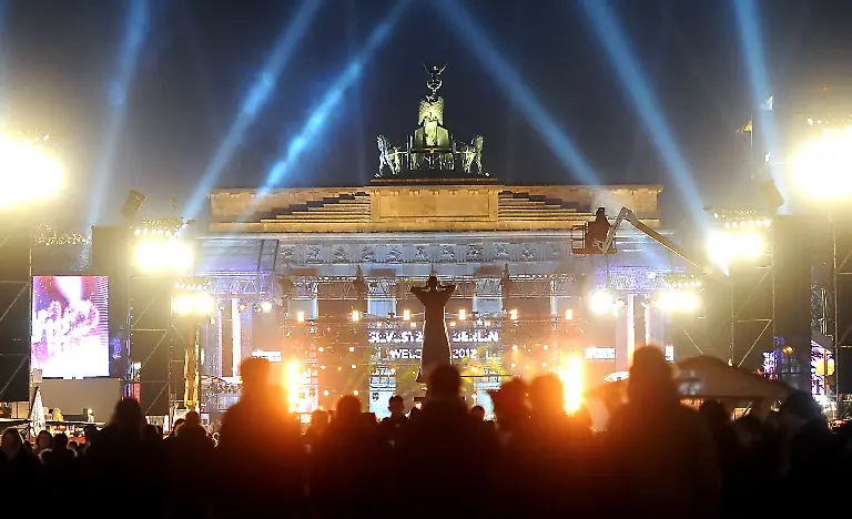 327t4516-jpg790129511675586236