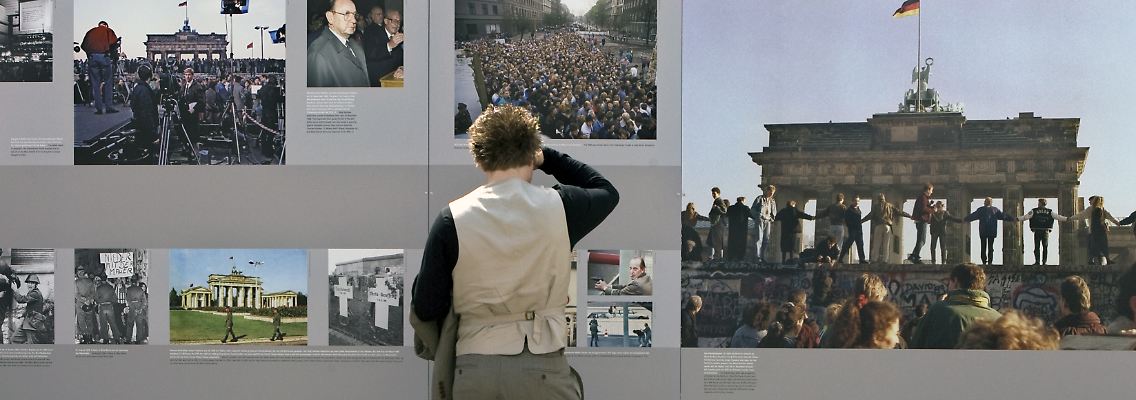 Wer den guten Ruf der DDR überprüfen möchte, kann dies derzeit bei einer Ausstellung auf dem Alexanderplatz tun.