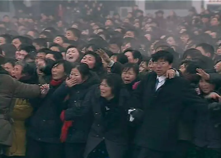 2011-12-28T083229Z-01-KRT11-RTRMDNP-3-KOREA-NORTH-FUNERAL-JPG8400657528923359226