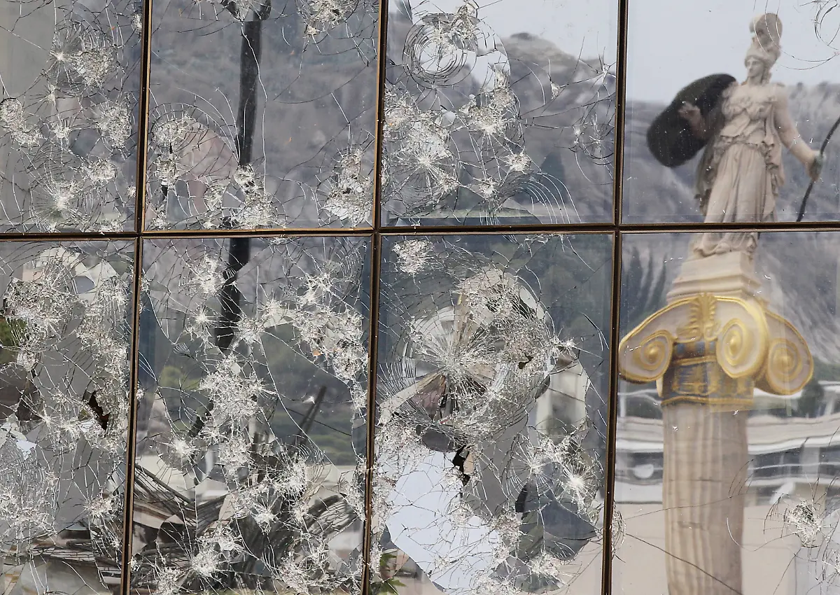 Goettin-Athena-in-Athen