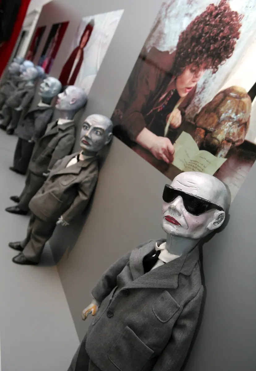 Momo-die-grauen-Herren