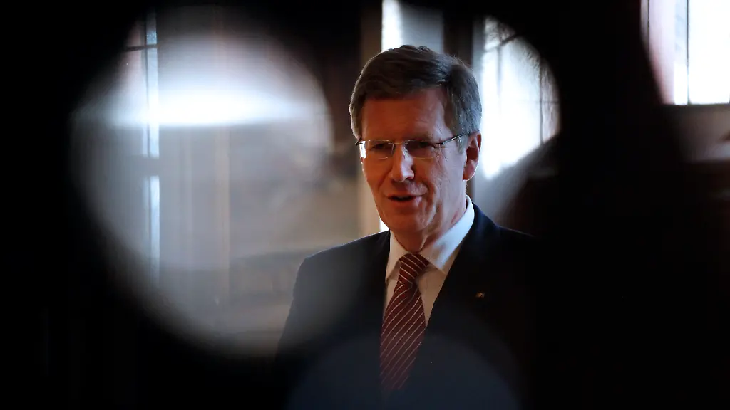 1324127989-jpg4768112533242503911