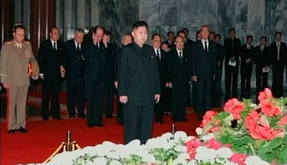 2011-12-20T100838Z-01-KRT03R-RTRMDNP-3-KOREA-NORTH-JPG3620567106906245931